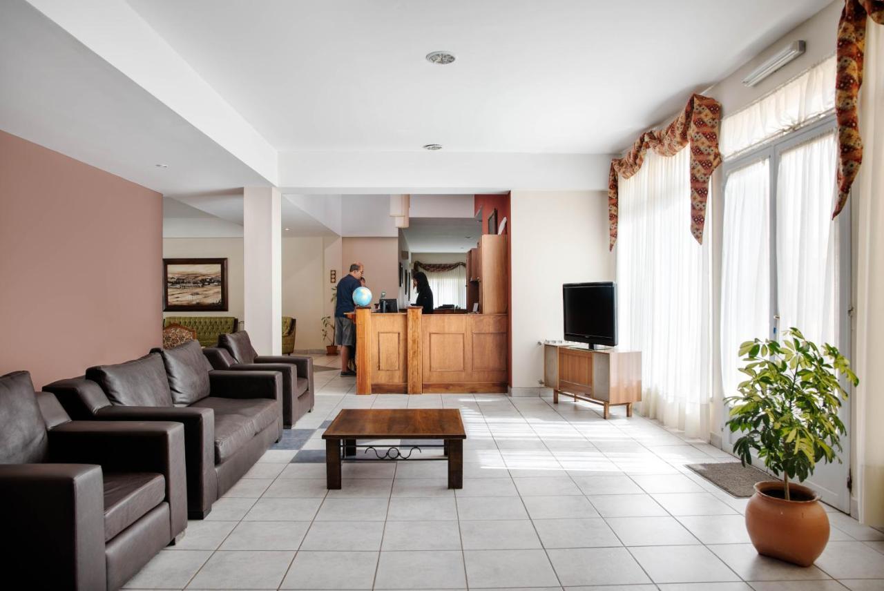 Hotel Amado เอลกาลาฟาเต ภายนอก รูปภาพ